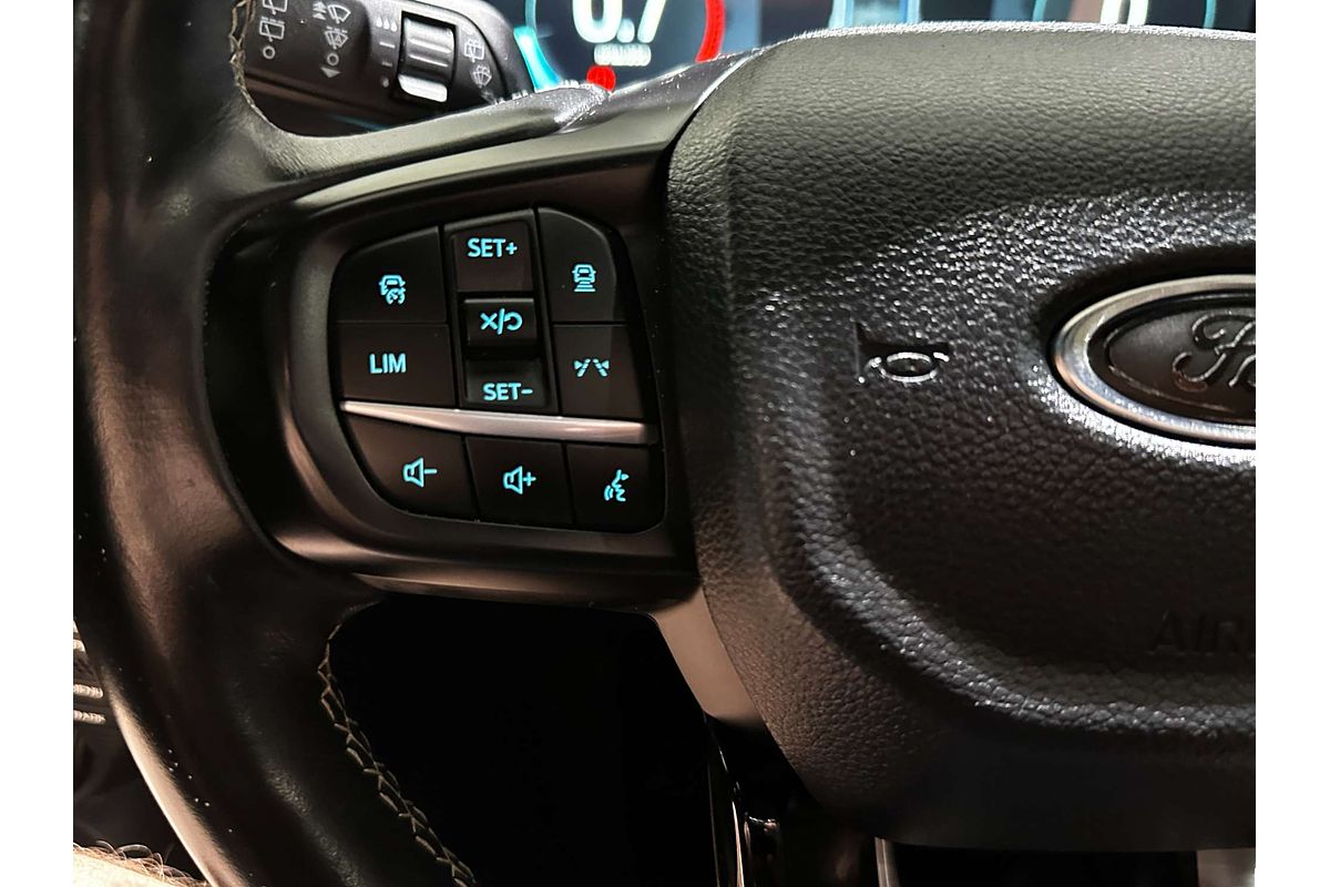 2022 Ford Everest Platinum  3.0L