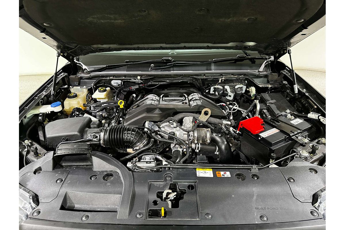 2022 Ford Everest Platinum  3.0L