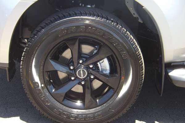 2025 Isuzu D-MAX X-RIDER 4X4