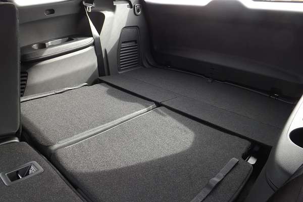 2025 Isuzu MU-X LS-M