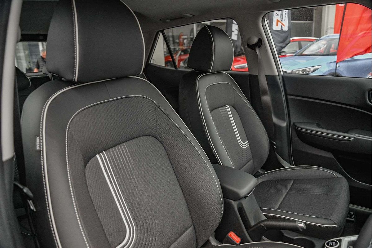 2025 Hyundai Venue Elite QX.V5