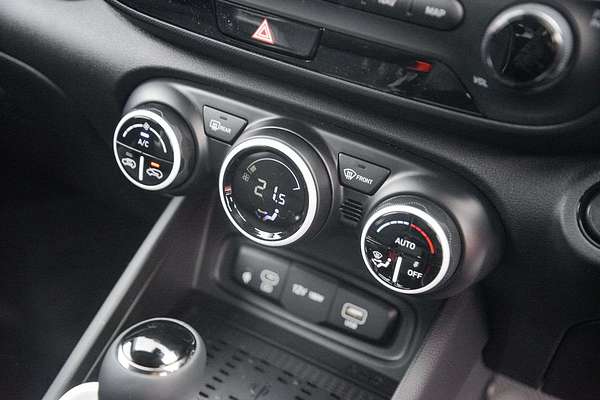 2025 Hyundai Venue Elite QX.V5