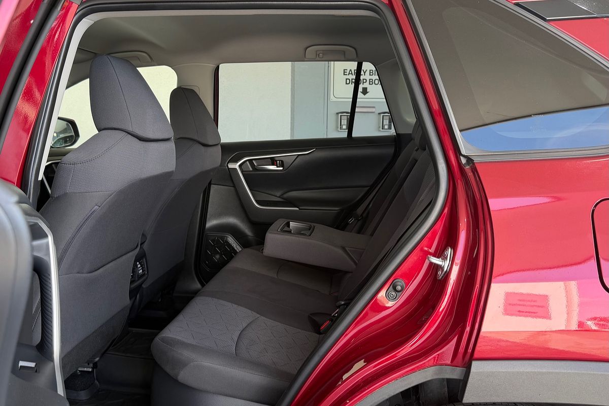 2020 Toyota RAV4 GXL AXAH54R