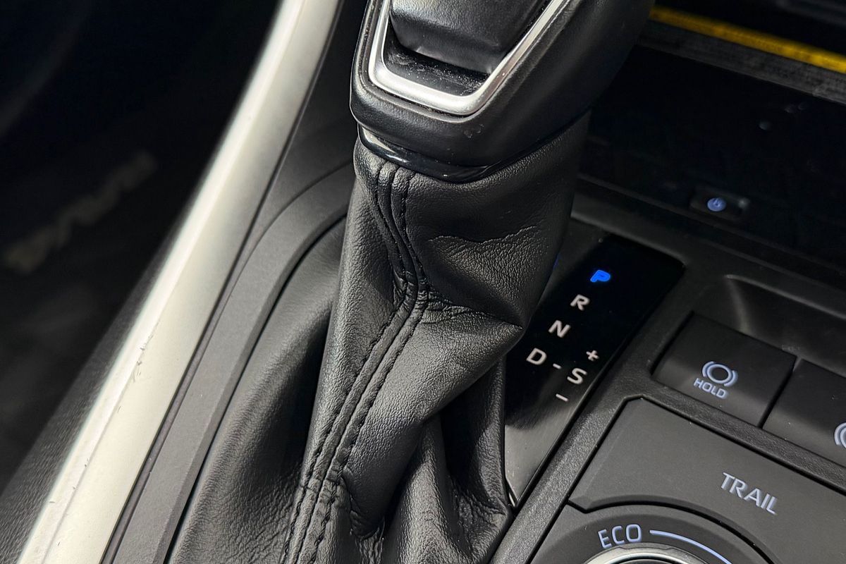 2020 Toyota RAV4 GXL AXAH54R