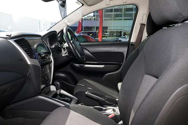 2021 Mitsubishi Triton GLS MR 4X4