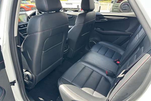 2022 MG HS Vibe SAS23