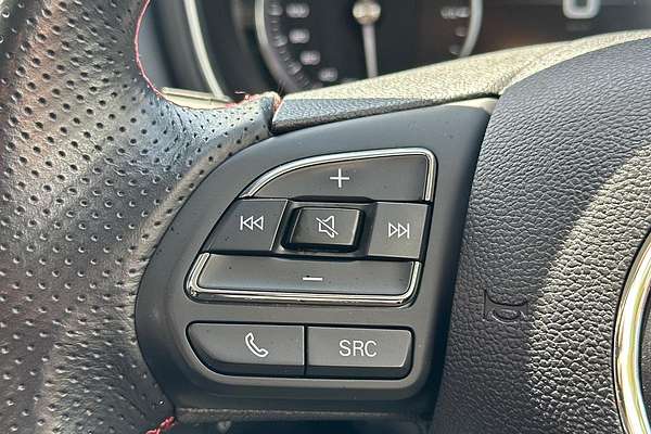 2022 MG HS Vibe SAS23