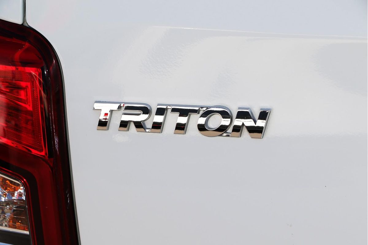 2021 Mitsubishi Triton GLS MR 4X4