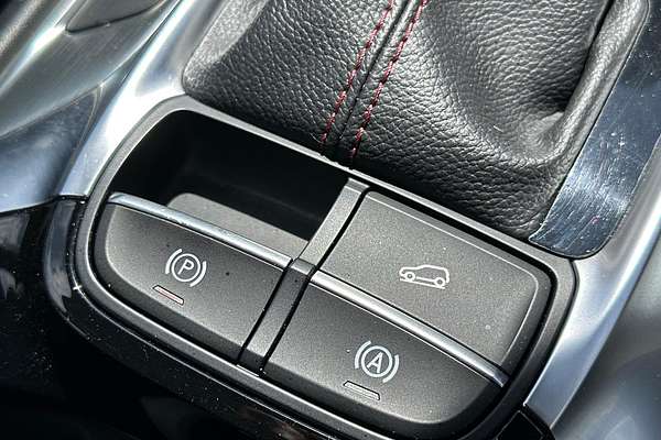 2022 MG HS Vibe SAS23