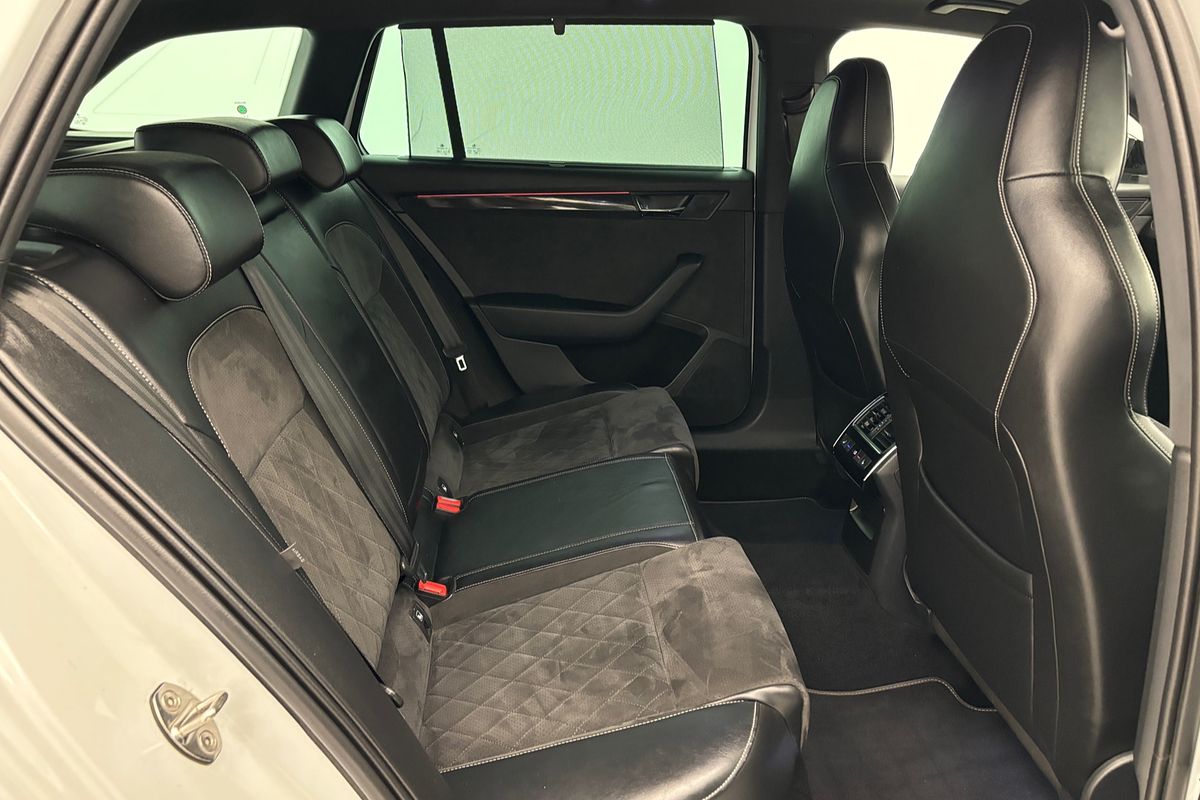 2017 SKODA Superb 206TSI SportLine NP