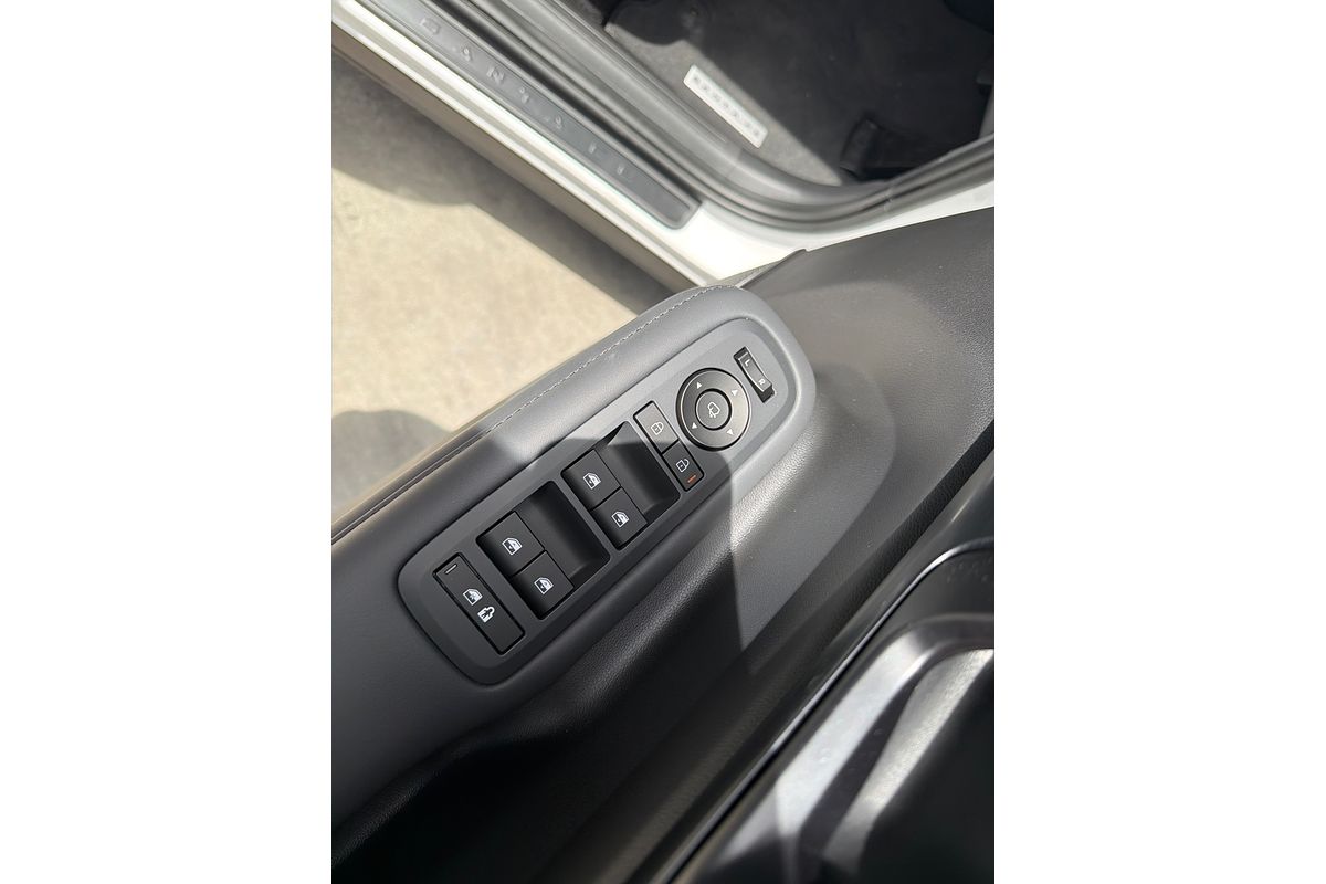 2025 Hyundai Santa Fe Hybrid Calligraphy MX5.V2