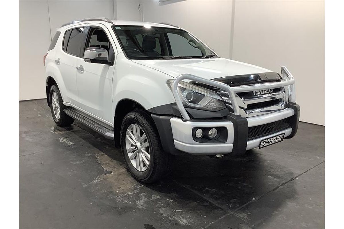 2017 Isuzu MU-X LS-T
