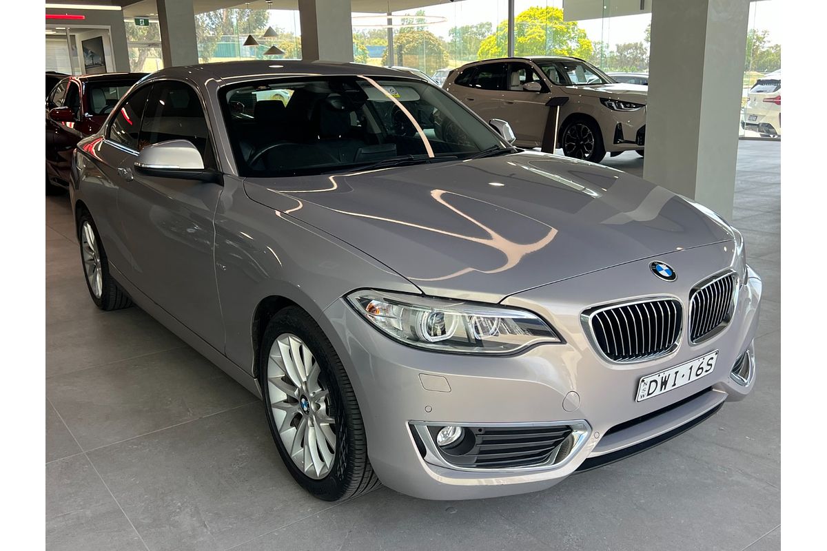 2017 BMW 2 Series 220i Luxury Line F22