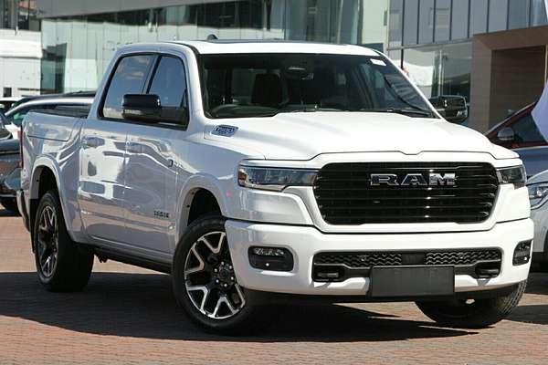 2025 RAM 1500 Laramie Sport Hurricane SO RamBox DT 4X4 SWB