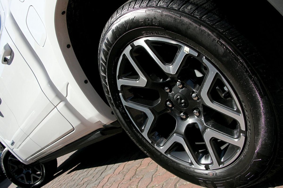 2025 RAM 1500 Laramie Sport Hurricane SO RamBox DT 4X4 SWB