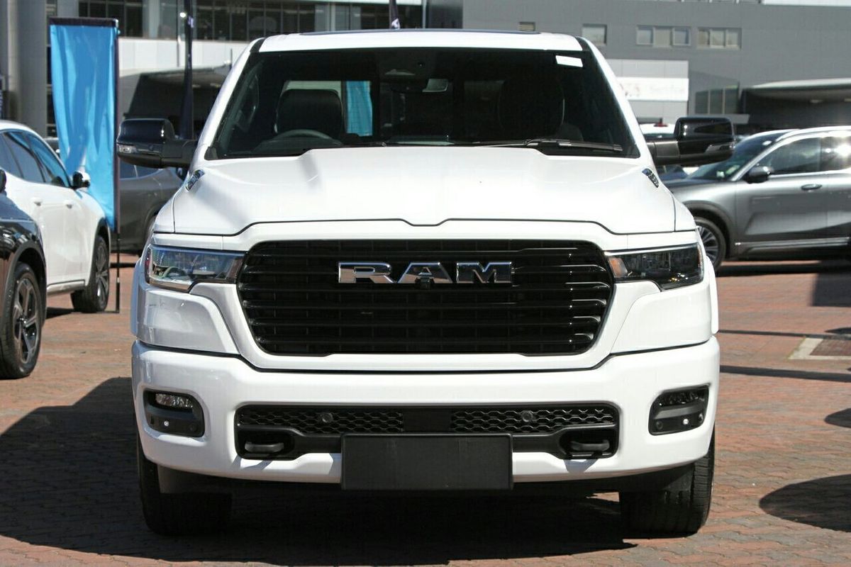 2025 RAM 1500 Laramie Sport Hurricane SO RamBox DT 4X4 SWB