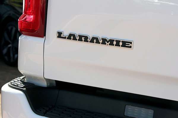 2025 RAM 1500 Laramie Sport Hurricane SO RamBox DT 4X4 SWB