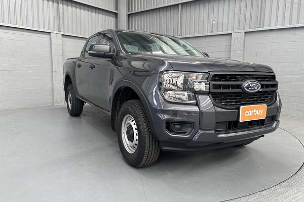2025 Ford Ranger XL 4X4 2.0L