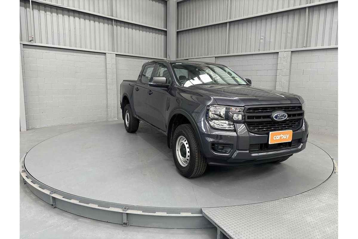 2025 Ford Ranger XL 4X4 2.0L