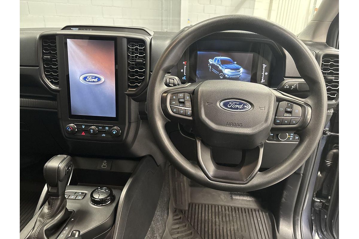 2025 Ford Ranger XL 4X4 2.0L