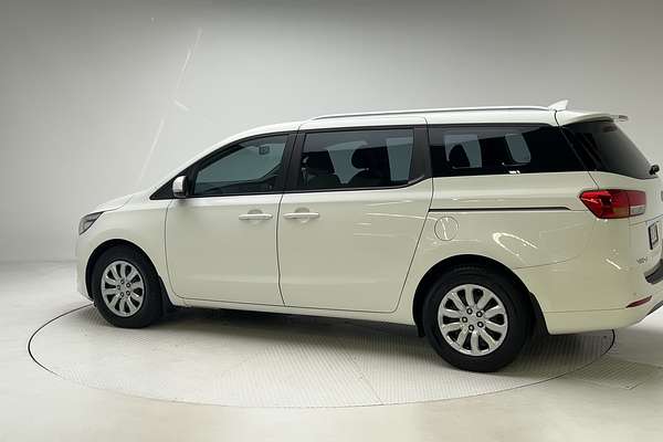 2017 Kia Carnival S YP