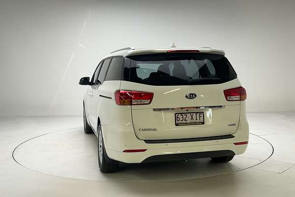 2017 Kia Carnival S YP
