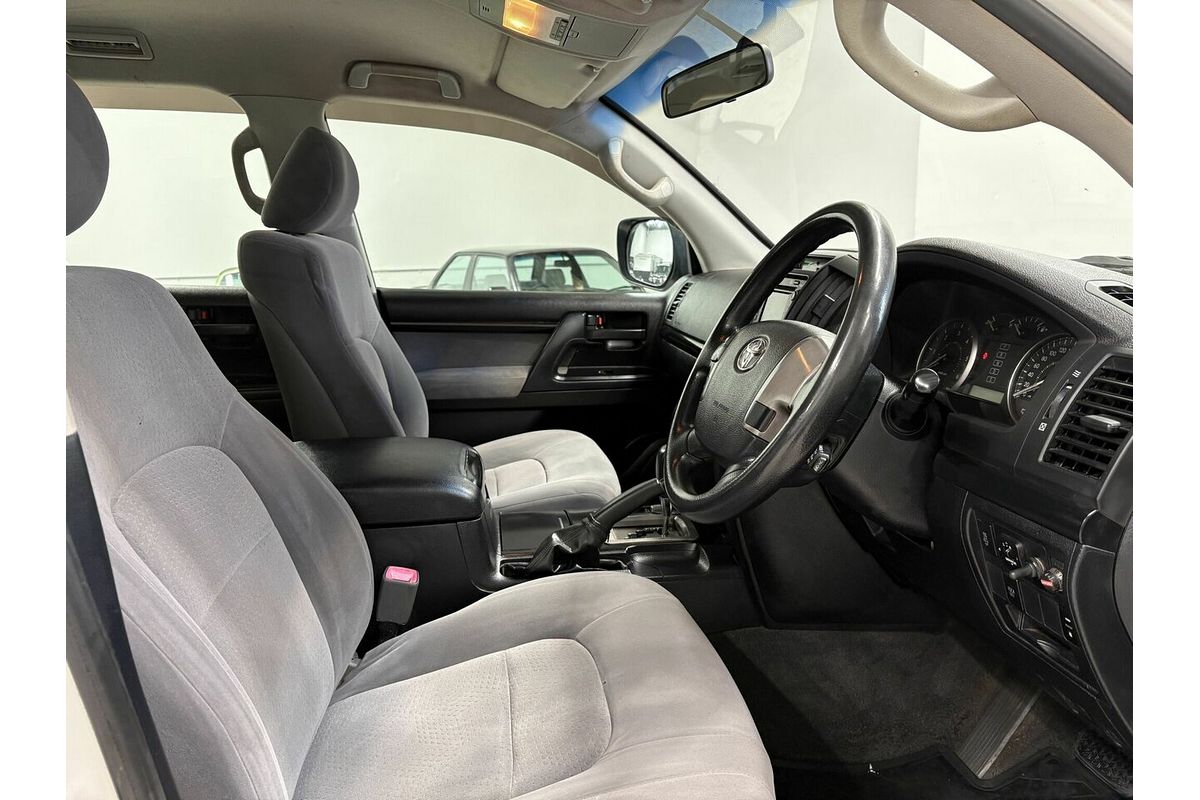 2009 Toyota Landcruiser GXL VDJ200R