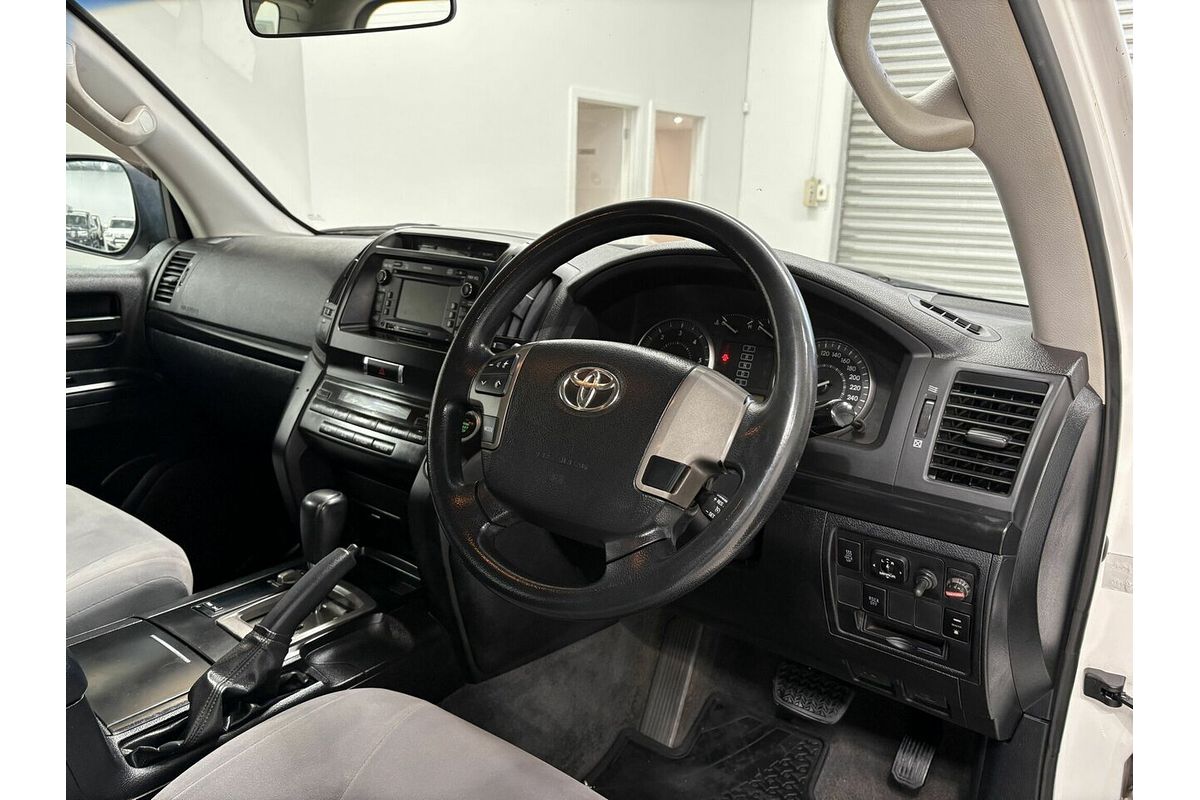2009 Toyota Landcruiser GXL VDJ200R