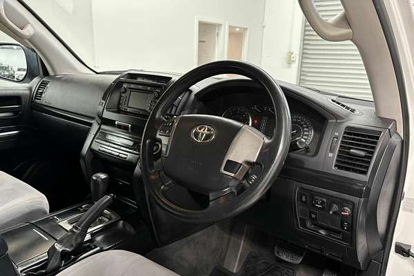 2009 Toyota Landcruiser GXL VDJ200R