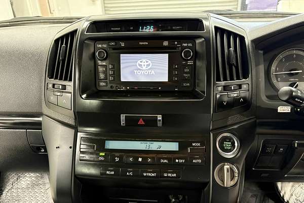 2009 Toyota Landcruiser GXL VDJ200R