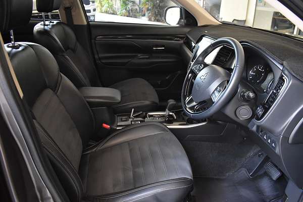 2021 Mitsubishi Outlander LS ZL