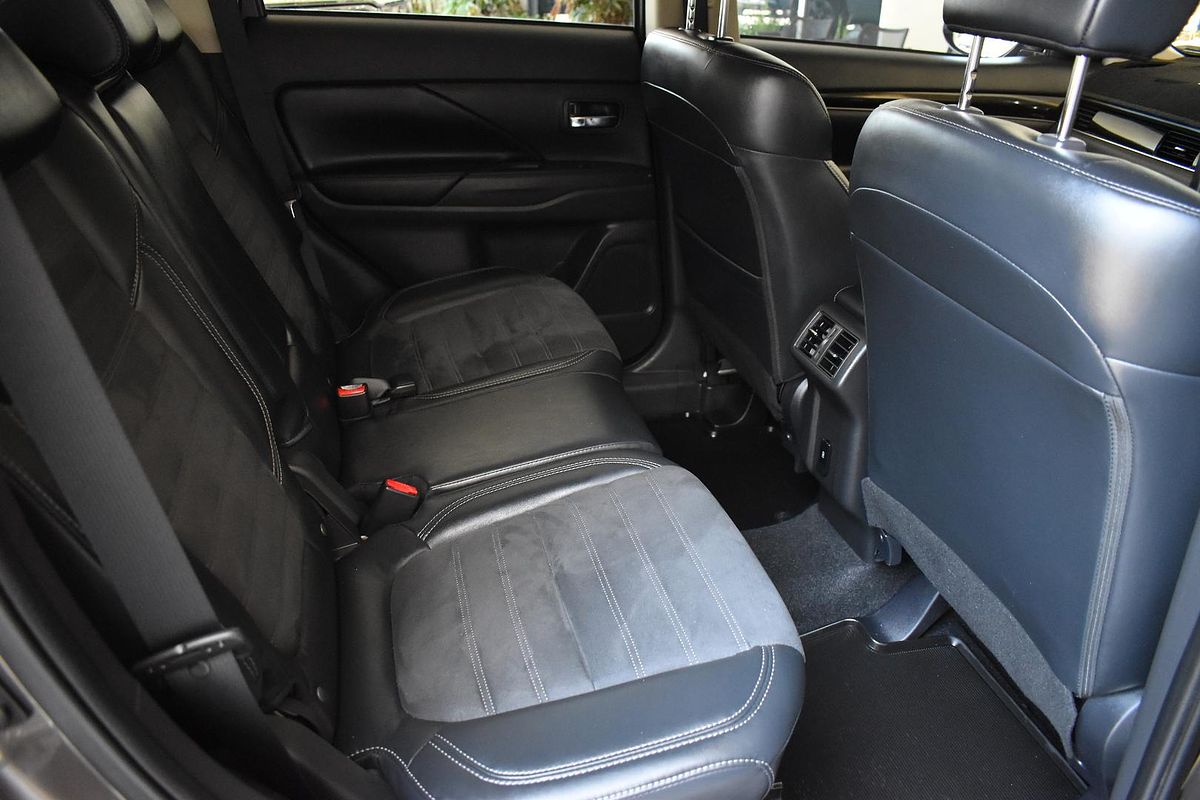 2021 Mitsubishi Outlander LS ZL