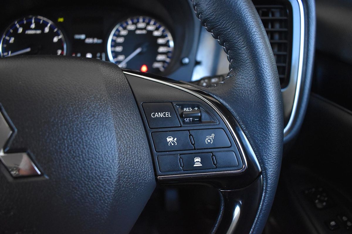 2021 Mitsubishi Outlander LS ZL