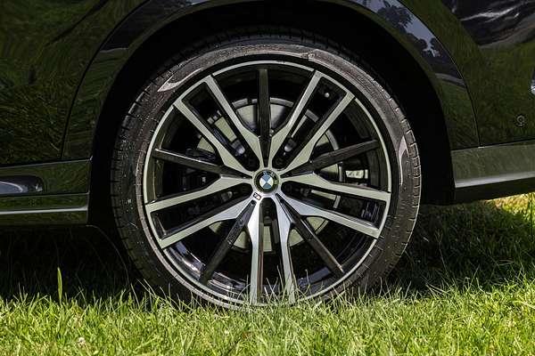 2020 BMW X6 xDrive30d M Sport G06