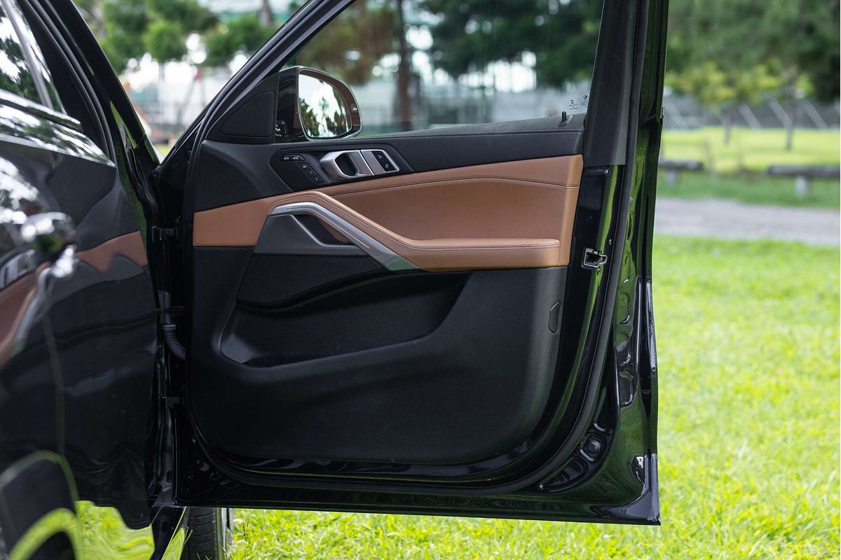 2020 BMW X6 xDrive30d M Sport G06