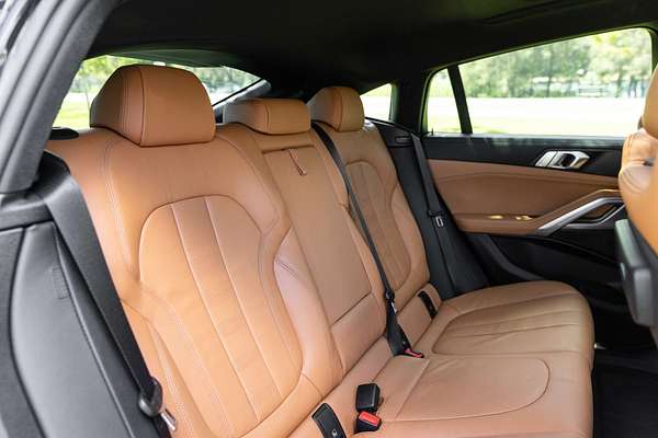2020 BMW X6 xDrive30d M Sport G06