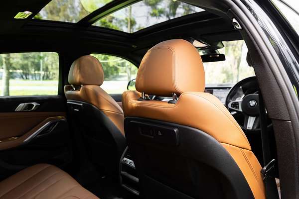 2020 BMW X6 xDrive30d M Sport G06