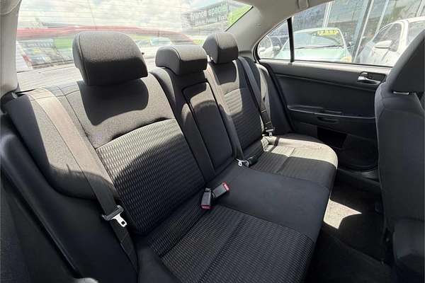 2011 Mitsubishi Lancer ES CJ