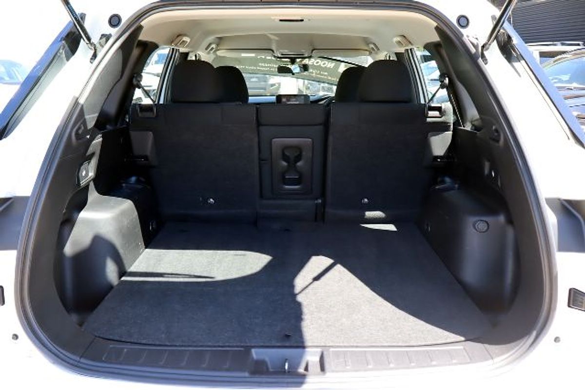 2023 Mitsubishi Outlander ES ZM