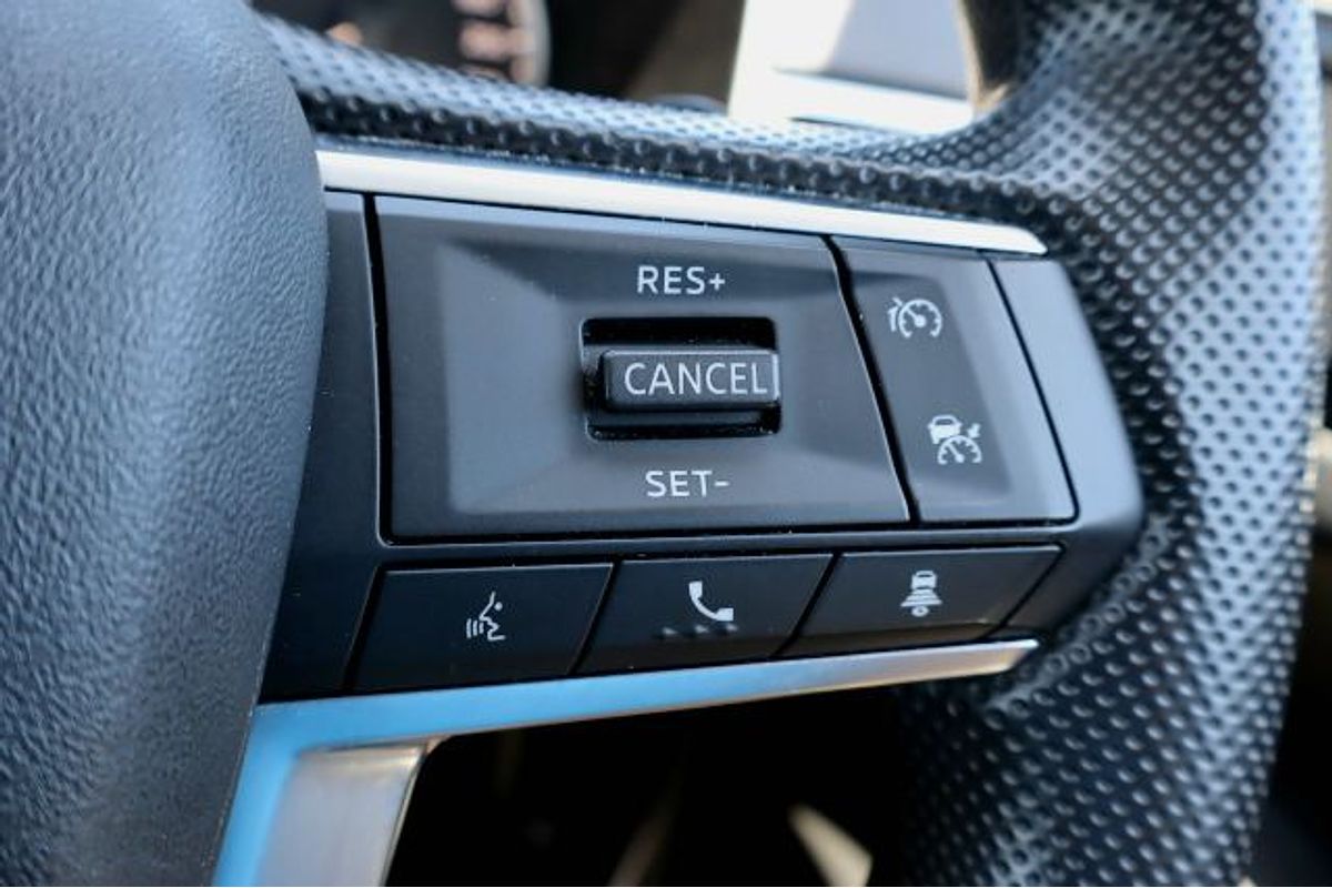 2023 Mitsubishi Outlander ES ZM