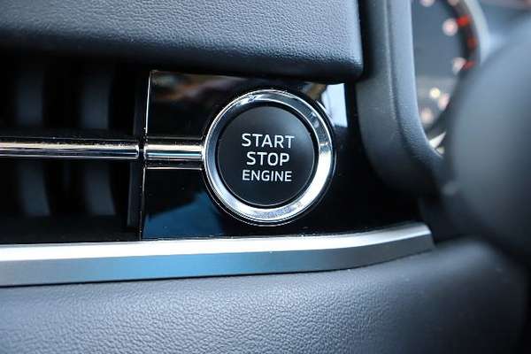 2023 Mitsubishi Outlander ES ZM