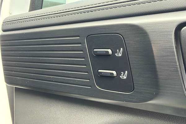 2025 Hyundai Santa Fe Hybrid Calligraphy MX5.V2