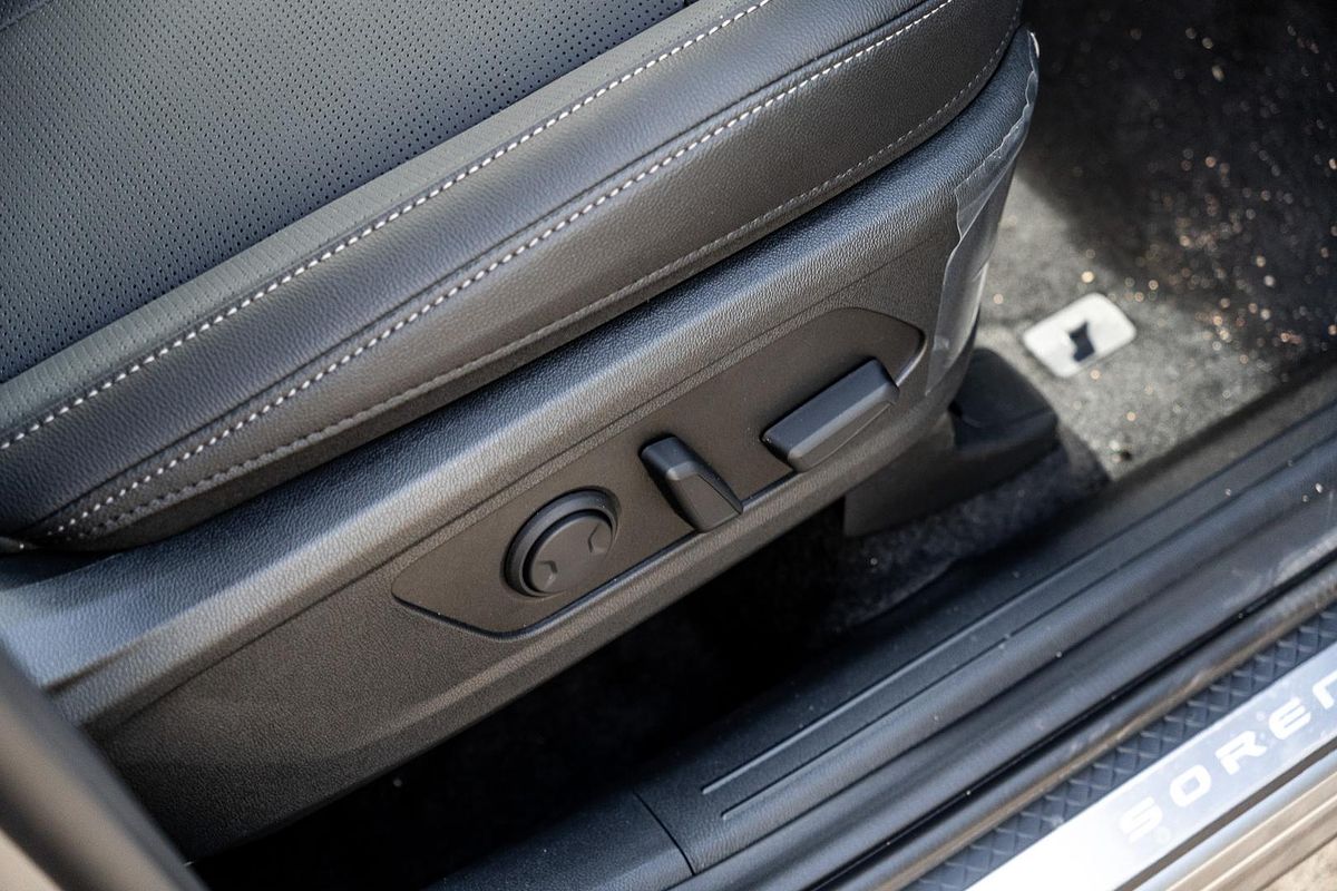 2025 Kia Sorento Sport+ MQ4 PE