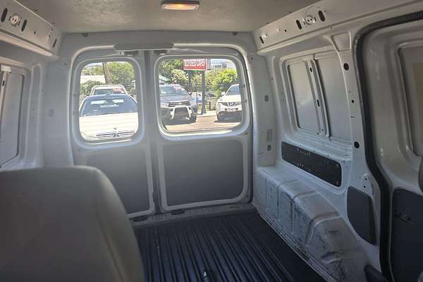 2010 Volkswagen Caddy  2KN SWB