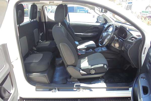 2022 Mitsubishi Triton GLX MR 4X4