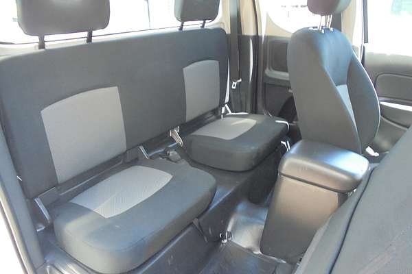 2022 Mitsubishi Triton GLX MR 4X4