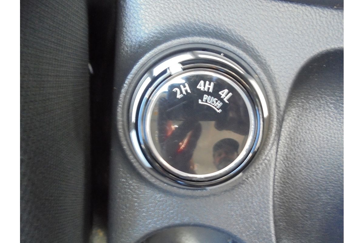 2022 Mitsubishi Triton GLX MR 4X4