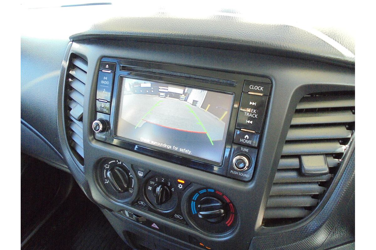 2022 Mitsubishi Triton GLX MR 4X4