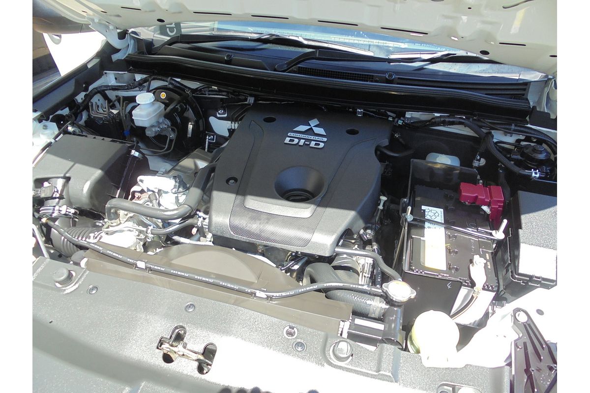 2022 Mitsubishi Triton GLX MR 4X4