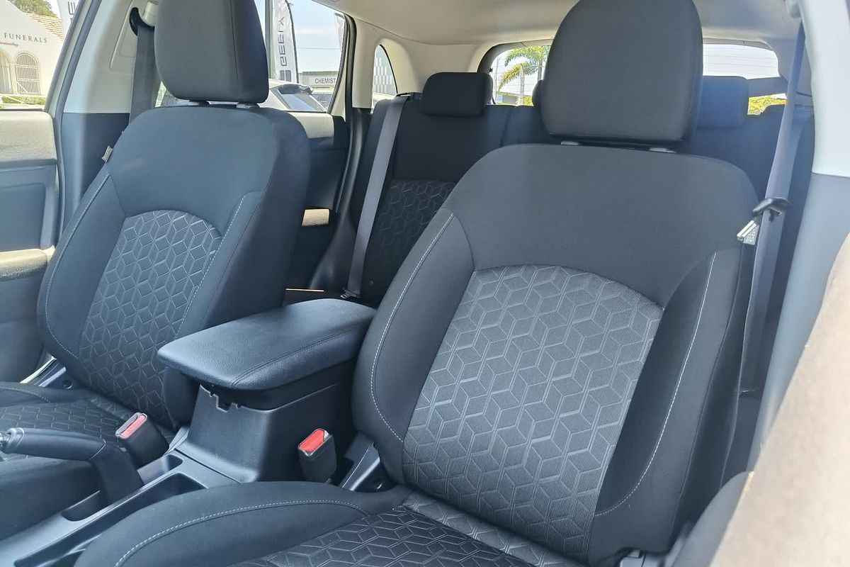 2021 Mitsubishi ASX ES Plus XD